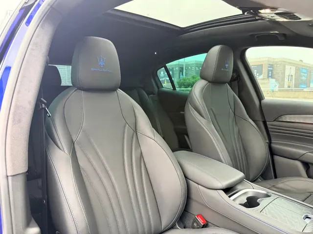 Maserati Grecale — Фото автомобиля 16