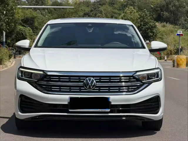 Volkswagen Sagitar — Фото автомобиля 2