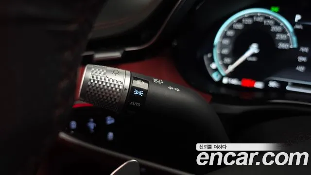 Genesis GV70 — Фото автомобиля 29