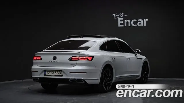 Volkswagen Arteon Arteon 2.0 TDI R-LINE 4Motion — Фото автомобиля 2