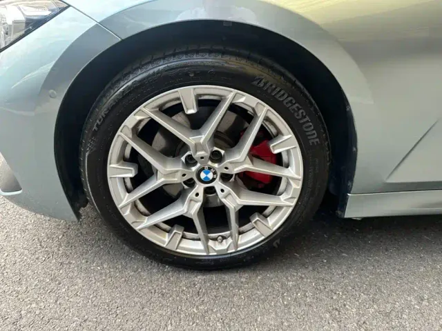 BMW BMW 3 Series 2025 330Li M Sport Night Edition — Фото автомобиля 6