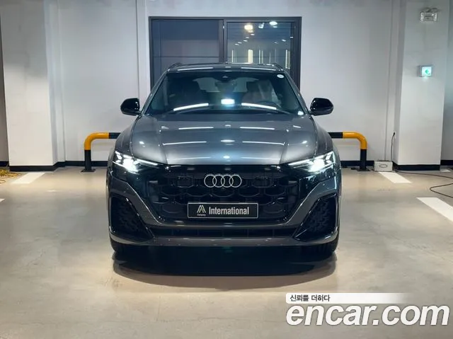 Audi Q8 50 TDI quattro Premium — Фото автомобиля 8