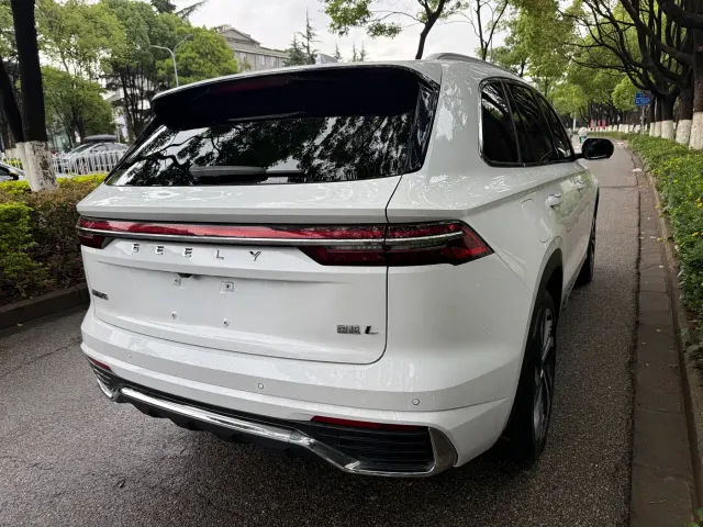 Geely Xingyue L — Фото автомобиля 15