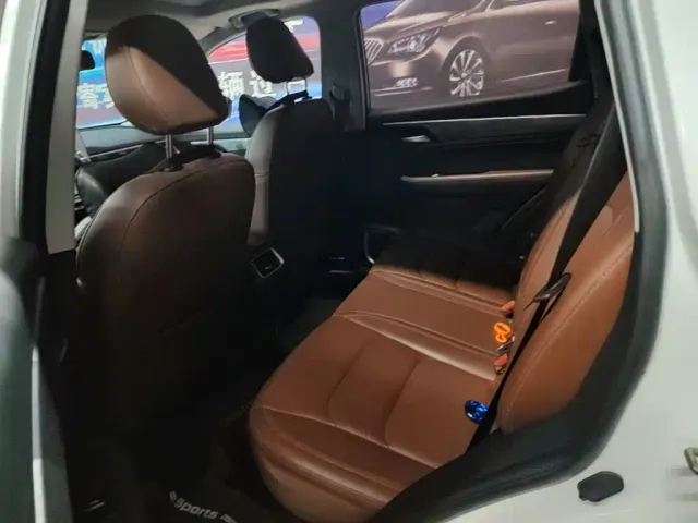 Geely Vision X6 — Фото автомобиля 16