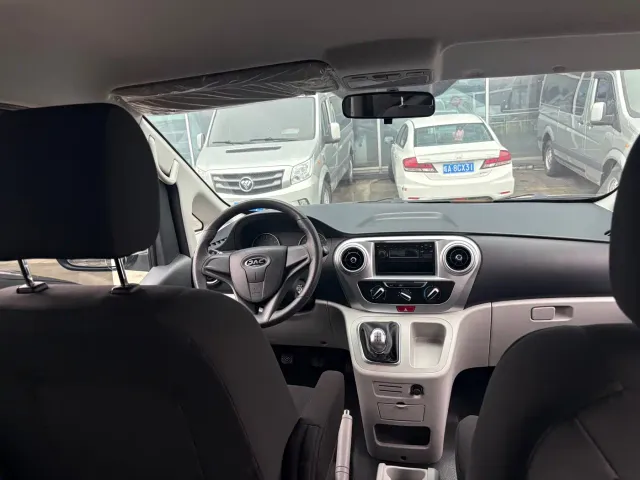 JAC Refine M3 — Фото автомобиля 6