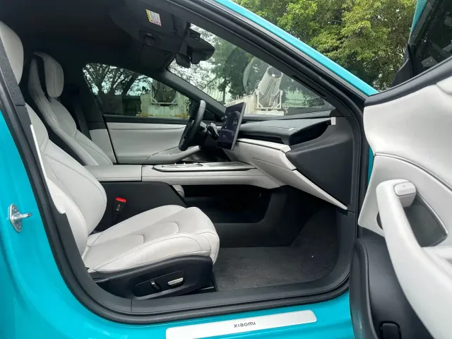 Xiaomi SU7 — Фото автомобиля 16