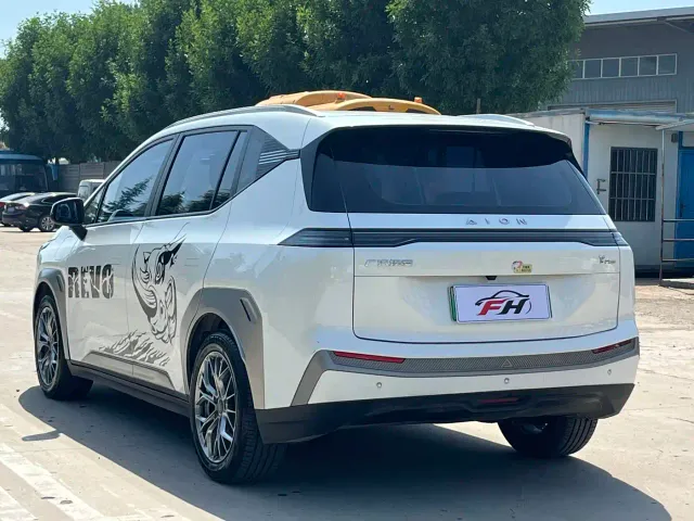 GAC Aion Y — Фото автомобиля 11