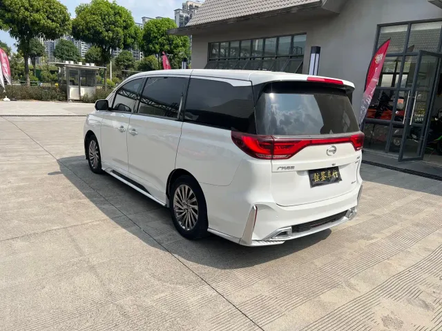 GAC Trumpchi M8 — Фото автомобиля 14