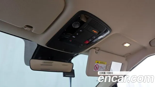 Kia Canival Carnival 4 поколение Бензин 9 мест Prestige — Фото автомобиля 28