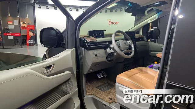 Hyundai Staria Staria — Фото автомобиля 10