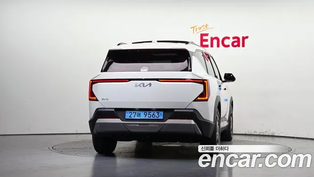 Kia EV5 — Фото автомобиля 4