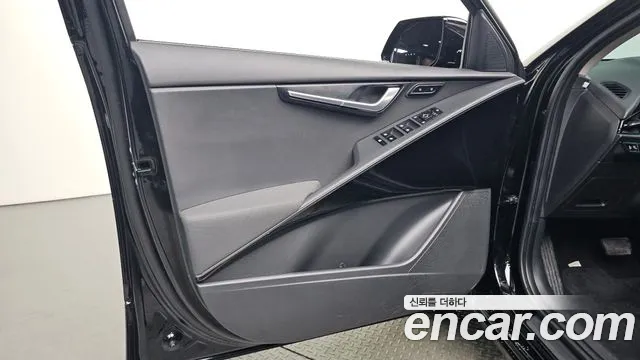 Kia Niro All Niro EV Air — Фото автомобиля 24