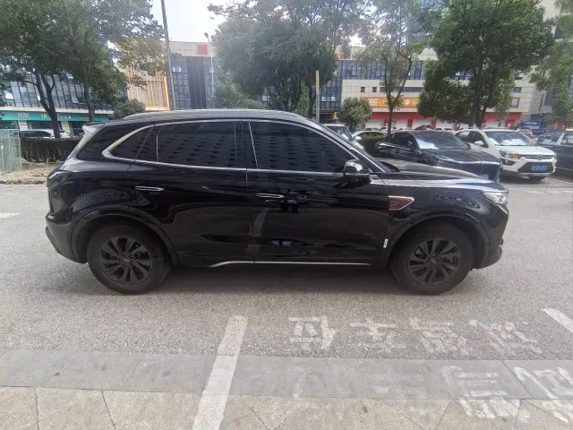 Hongqi HS5 — Фото автомобиля 4