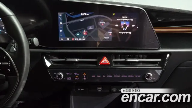 Kia Niro — Фото автомобиля 14