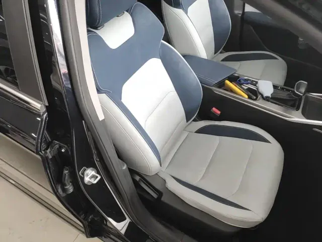 Geely Emgrand — Фото автомобиля 19