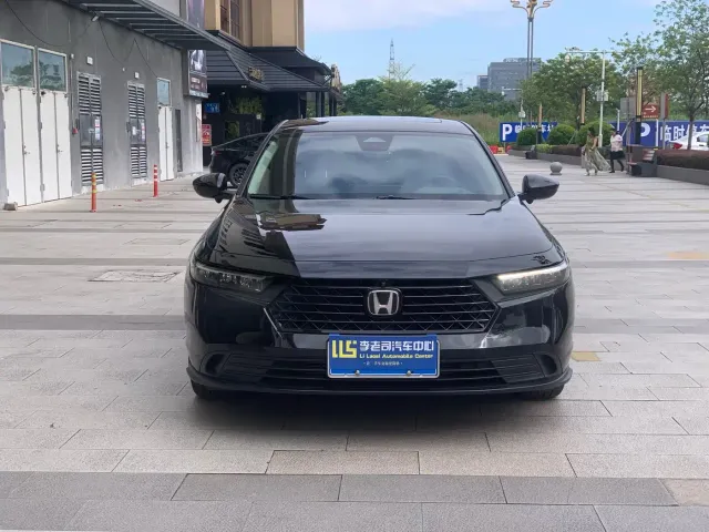 Honda Accord — Фото автомобиля 2