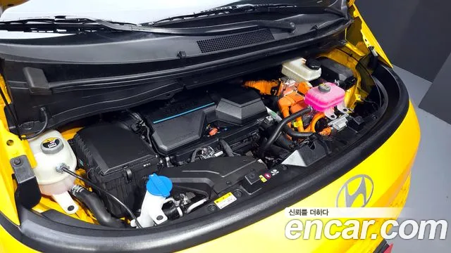 Hyundai Staria Staria — Фото автомобиля 6