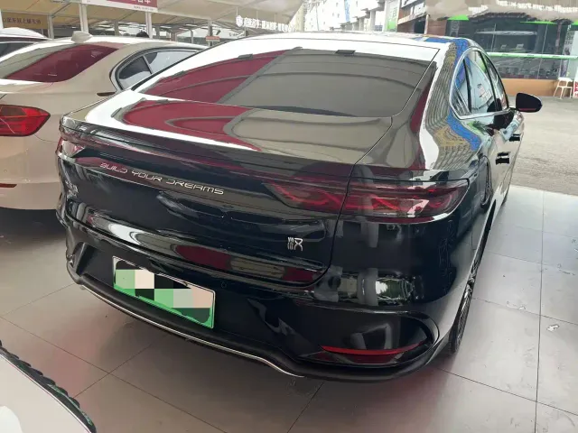 BYD Han — Фото автомобиля 12