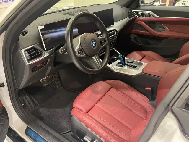 BMW i4 — Фото автомобиля 6