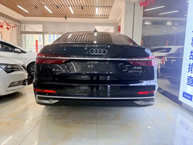 Audi A6L — Фото автомобиля 3