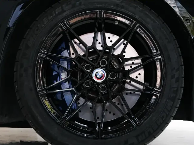 BMW M3 — Фото автомобиля 7