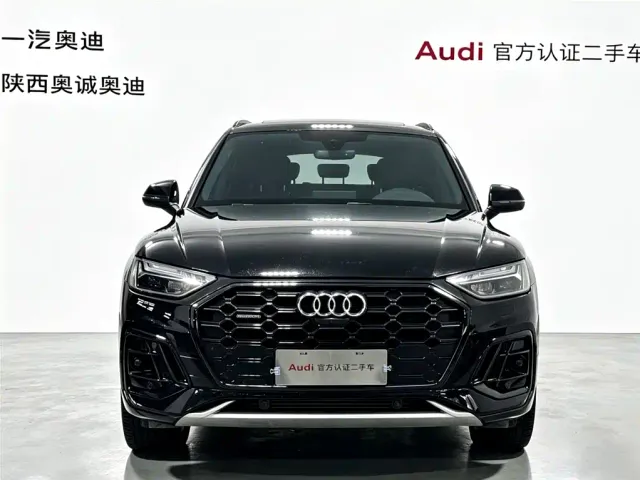 Audi Q5L — Фото автомобиля 2