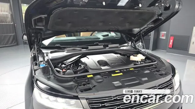 Land Rover Range Rover Sport — Фото автомобиля 6