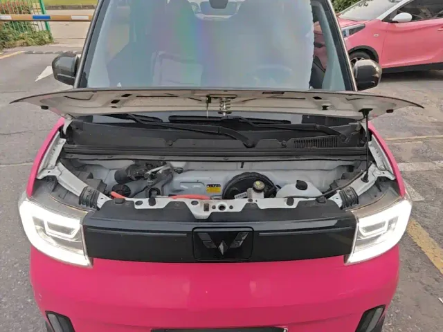 Wuling Hongguang Mini EV — Фото автомобиля 19