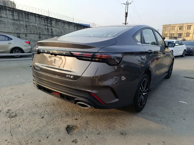 Geely Binrui — Фото автомобиля 15