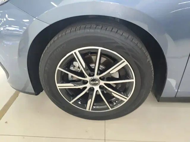 BYD Seal 06 New Energy 2024 DM-i 120KM Honor — Фото автомобиля 22