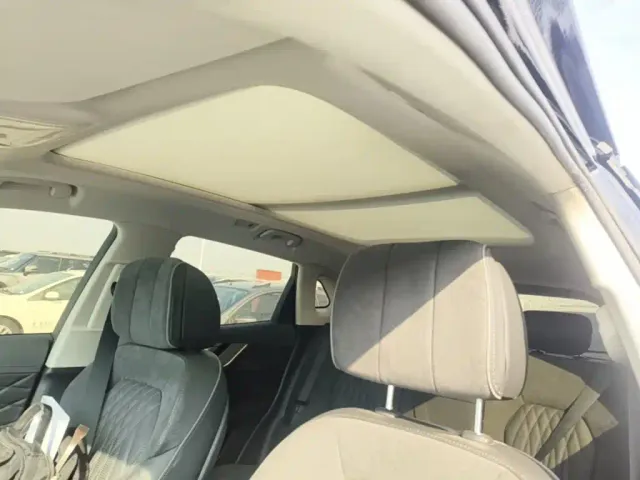 Hongqi HS5 — Фото автомобиля 17