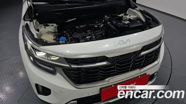 Kia Seltos — Фото автомобиля 9