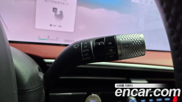 Genesis GV70 2.5T Бензин 2WD — Фото автомобиля 16