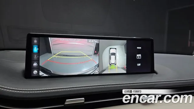 Genesis GV70 — Фото автомобиля 21
