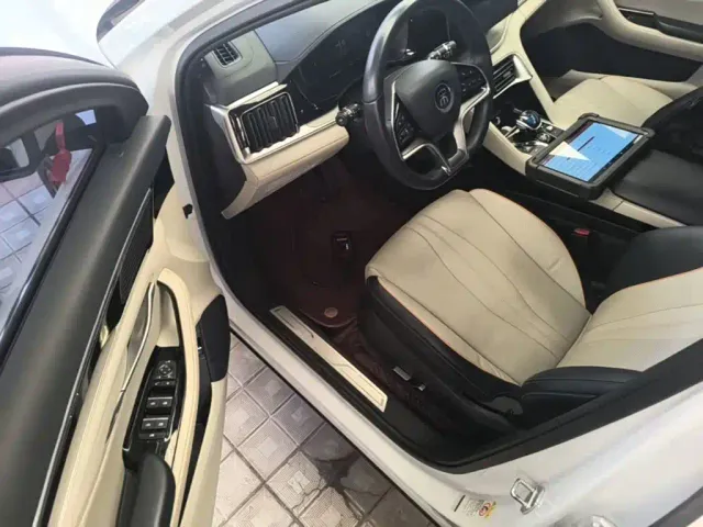 BYD Song PLUS — Фото автомобиля 15