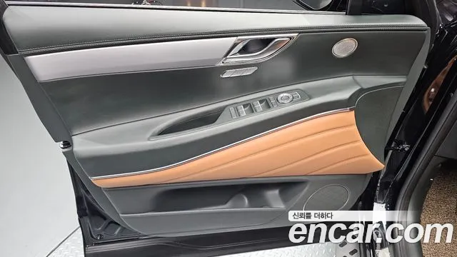 Genesis GV80 2.5T Бензин AWD — Фото автомобиля 22