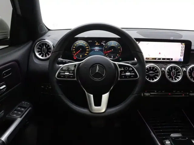 Mercedes-Benz GLB-Class — Фото автомобиля 20