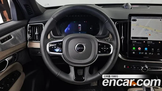 Volvo XC90 Generation 2 — Фото автомобиля 13