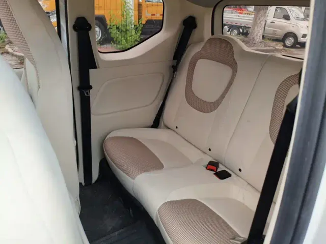 Wuling Hongguang Mini EV — Фото автомобиля 13