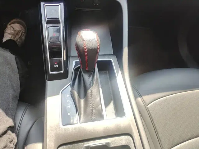 Roewe i5 — Фото автомобиля 13