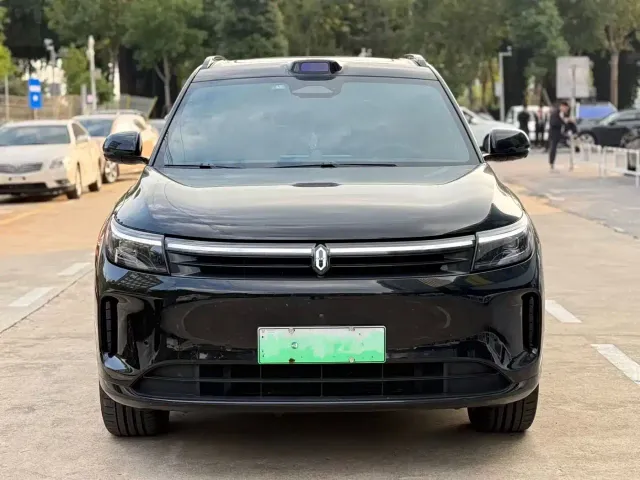Aito M7 — Фото автомобиля 2