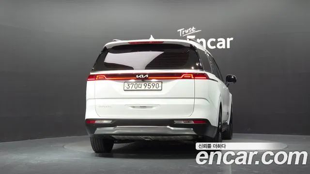 Kia Carnival 4th Gen — Фото автомобиля 4