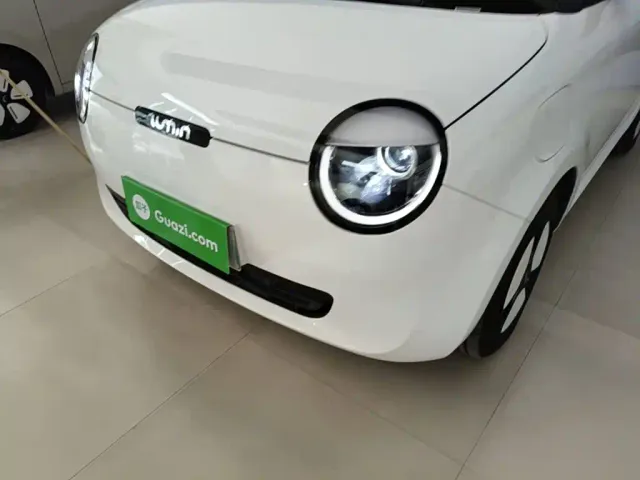 Changan Lumin — Фото автомобиля 17