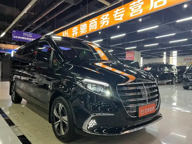 Фотография автомобиля — Mercedes-Benz Vito