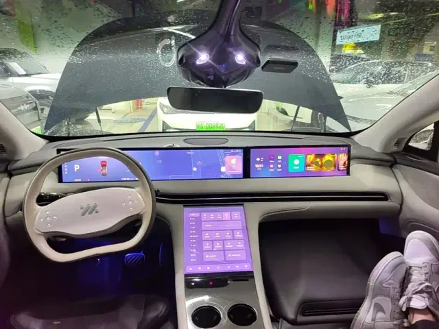 IM Motors IM LS7 — Фото автомобиля 9