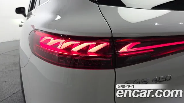 Mercedes-Benz EQS — Фото автомобиля 23
