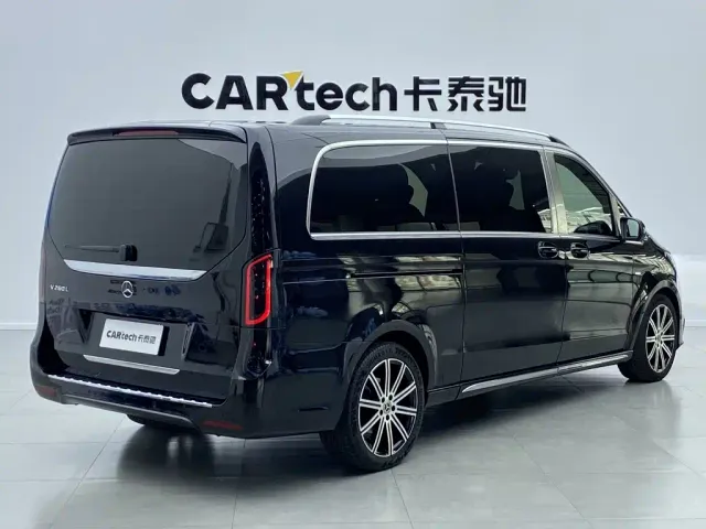 Mercedes-Benz V-Class — Фото автомобиля 3