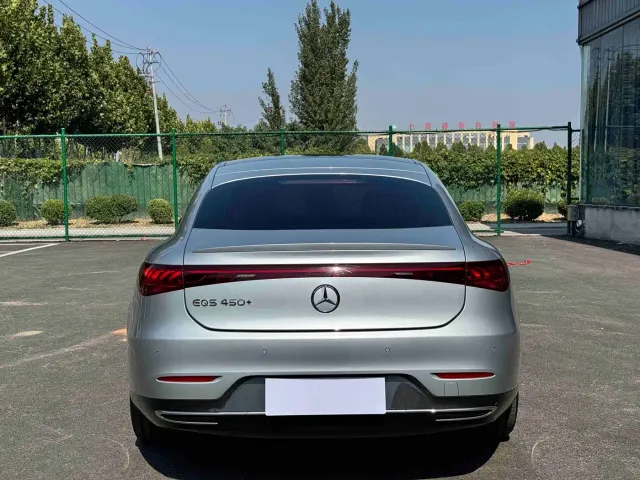 Mercedes-Benz EQS — Фото автомобиля 4