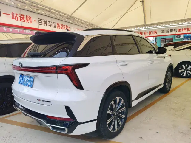 Changan CS75 Plus — Фото автомобиля 8