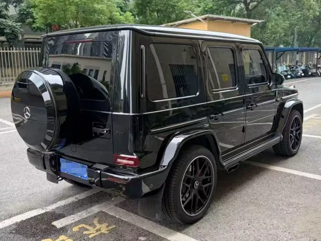 Mercedes-Benz G-Class — Фото автомобиля 3